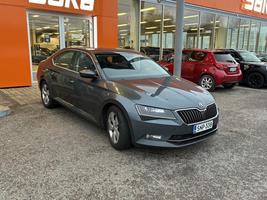 SKODA Superb 2017