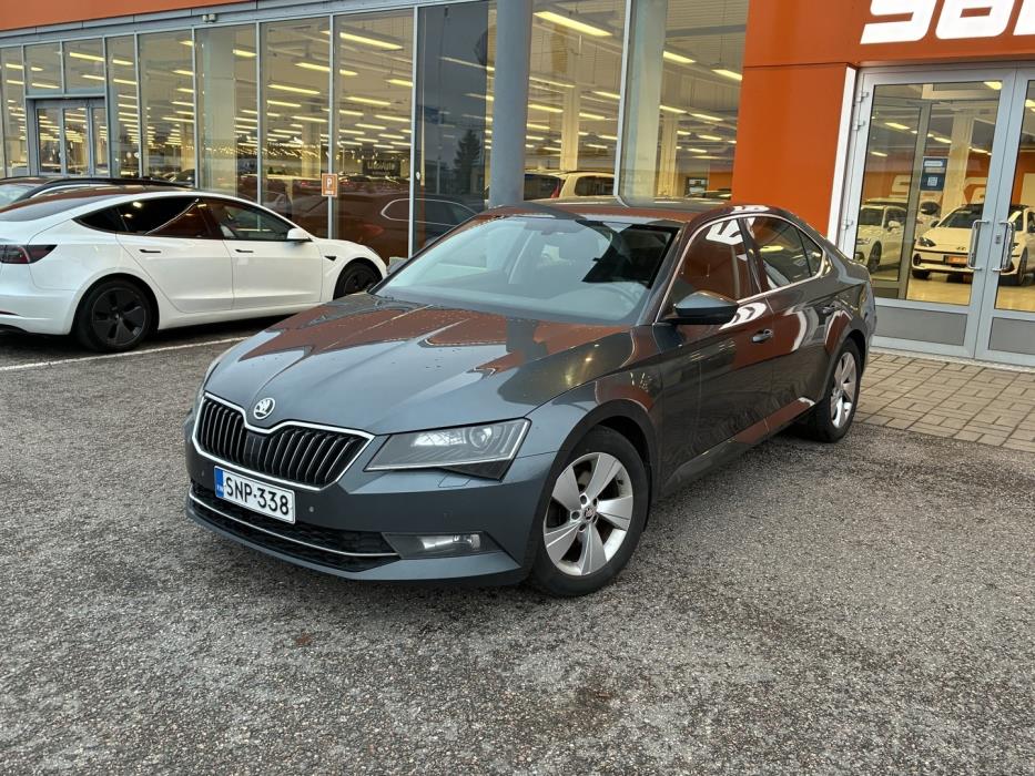 SKODA Superb 2017