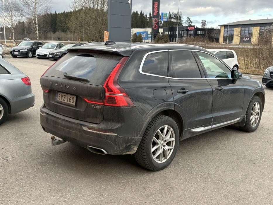 VOLVO XC60 2019