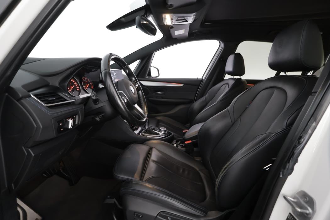 BMW 220 2016