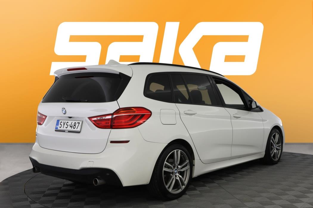 BMW 220 2016