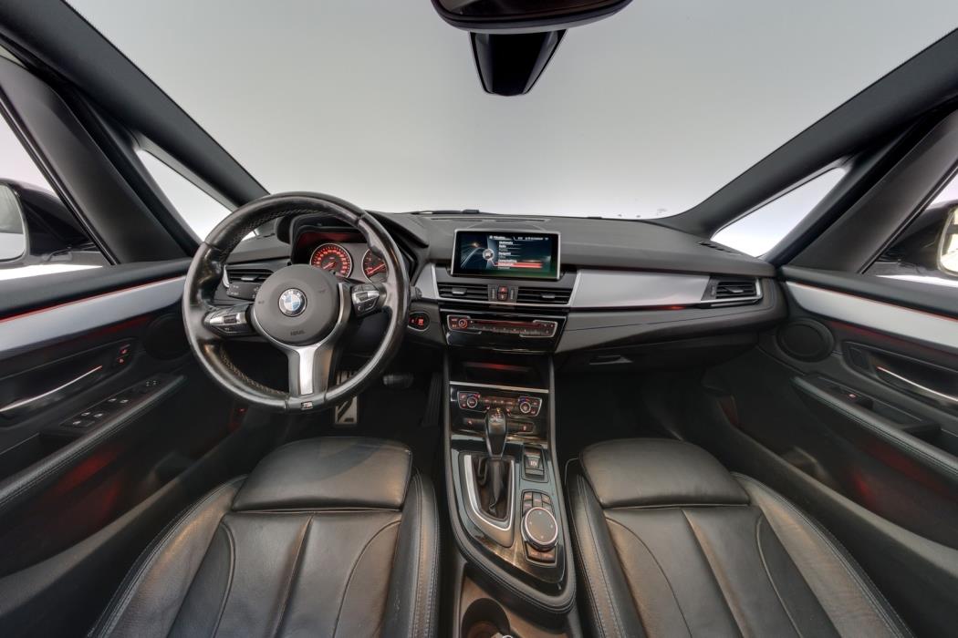BMW 220 2016