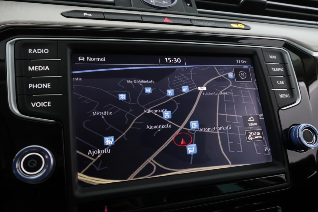 VOLKSWAGEN Passat 2016