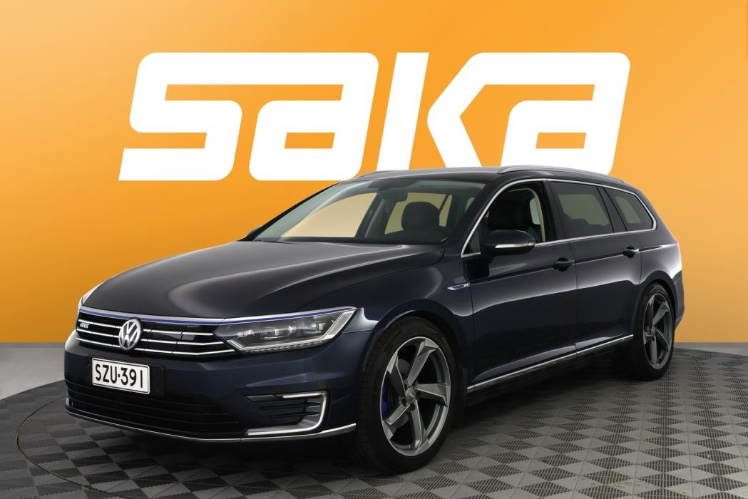 VOLKSWAGEN Passat 2016