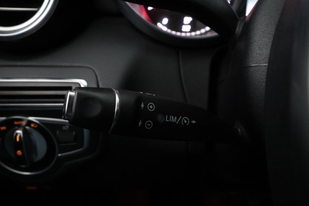 MERCEDES-BENZ C 2016