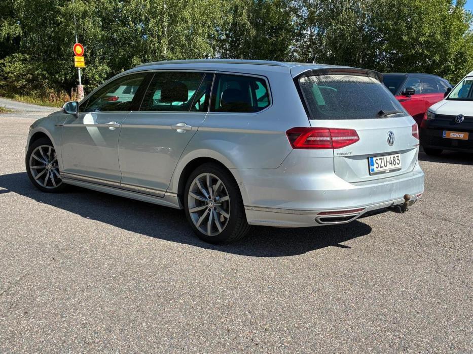 VOLKSWAGEN Passat 2017