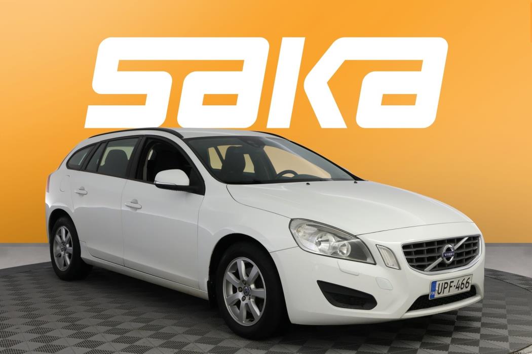 VOLVO V60 2011