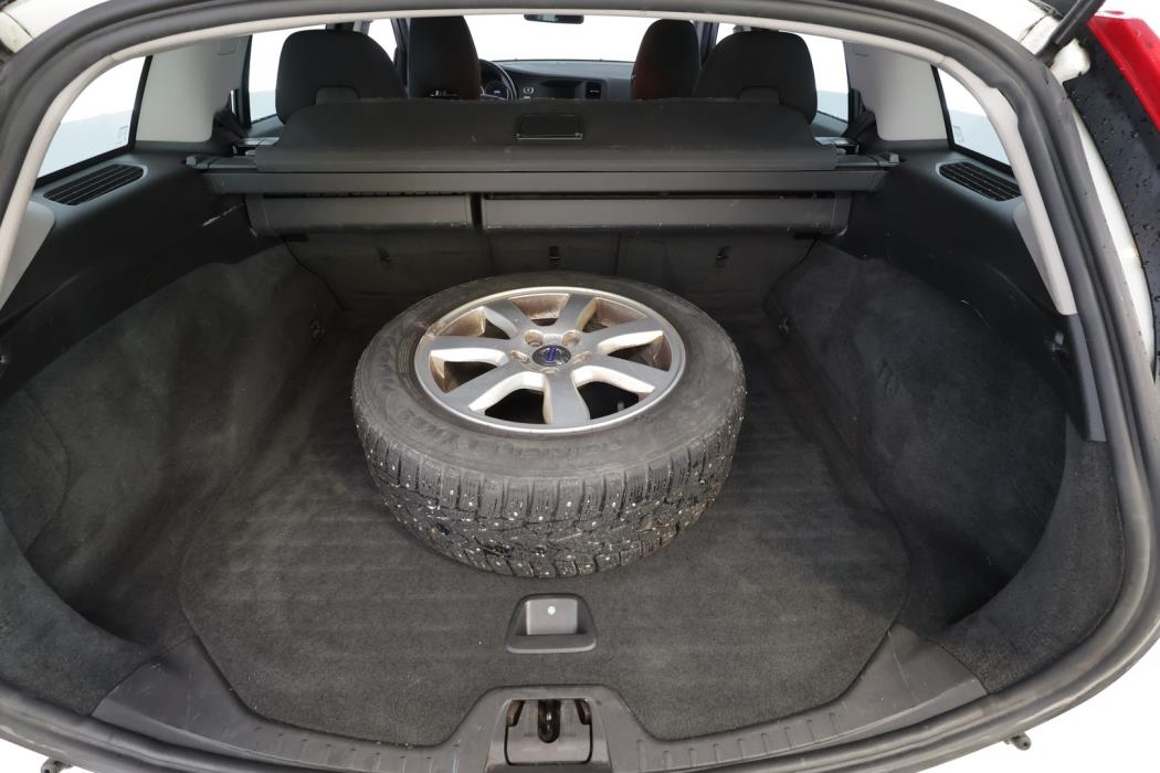 VOLVO V60 2011