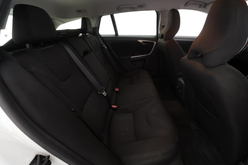 VOLVO V60 2011