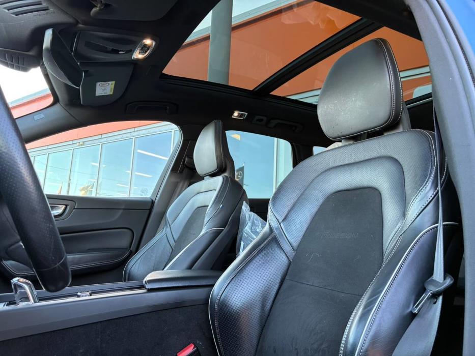 VOLVO XC60 2018