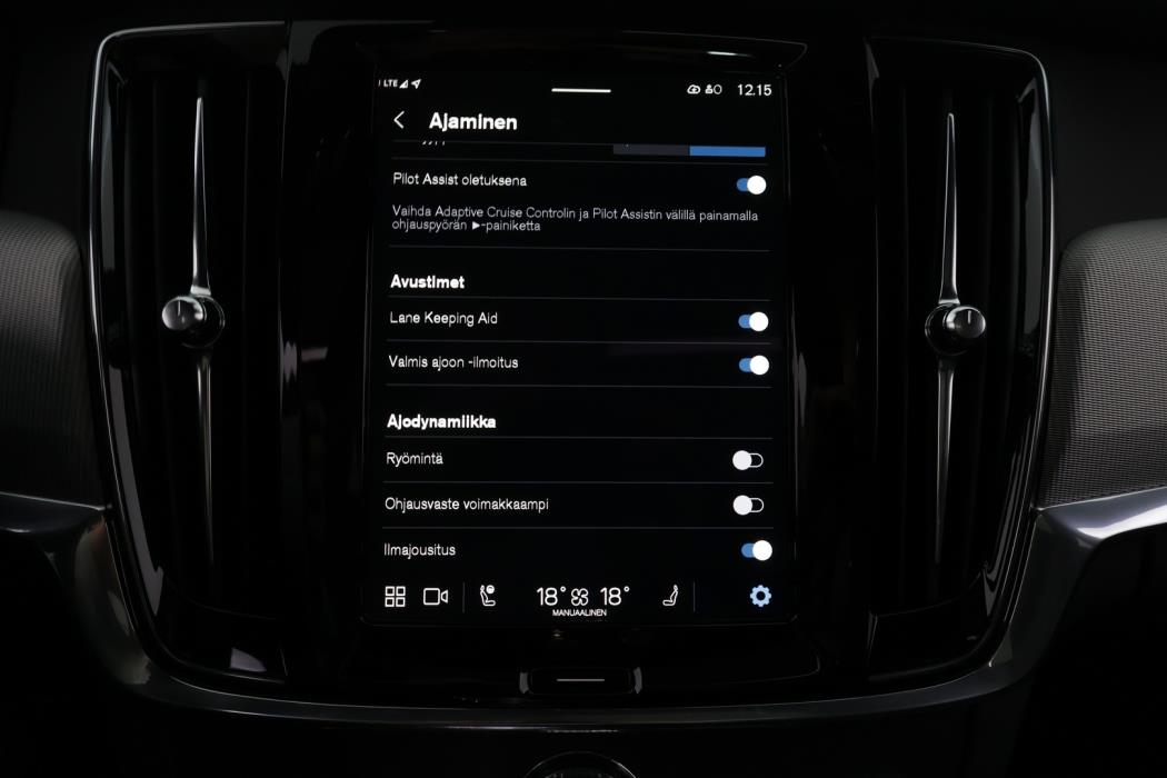 VOLVO V90 2023