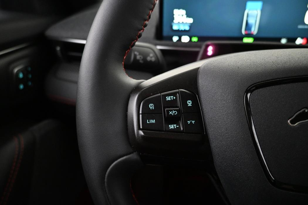 FORD Mustang Mach-E 2022