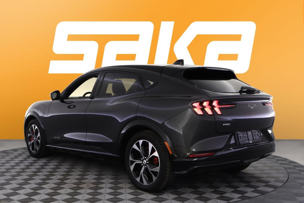 FORD Mustang Mach-E 2022