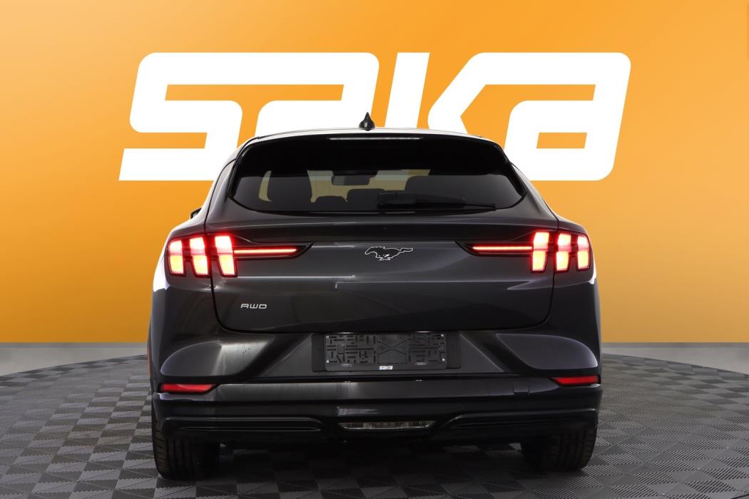 FORD Mustang Mach-E 2022