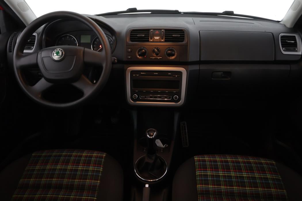 SKODA Fabia 2013