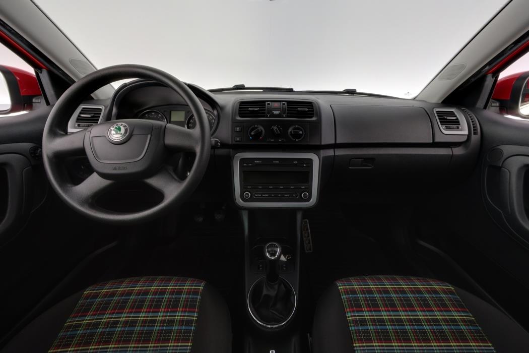 SKODA Fabia 2013