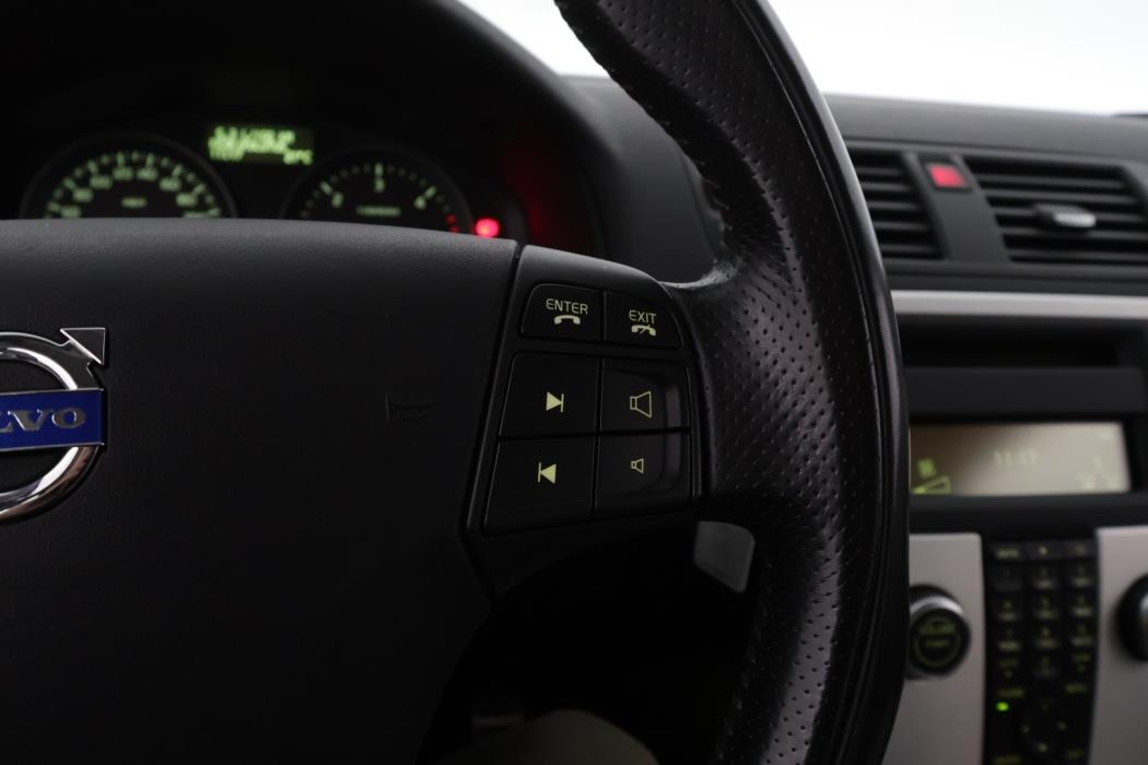 VOLVO V50 2011