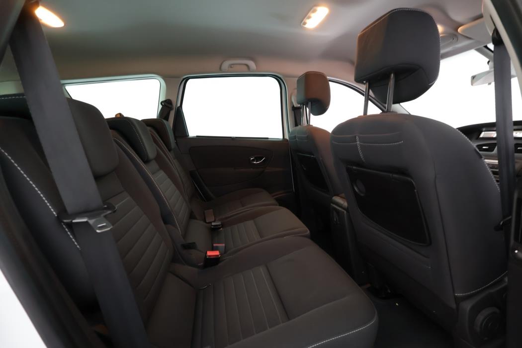RENAULT Grand Scenic 2015