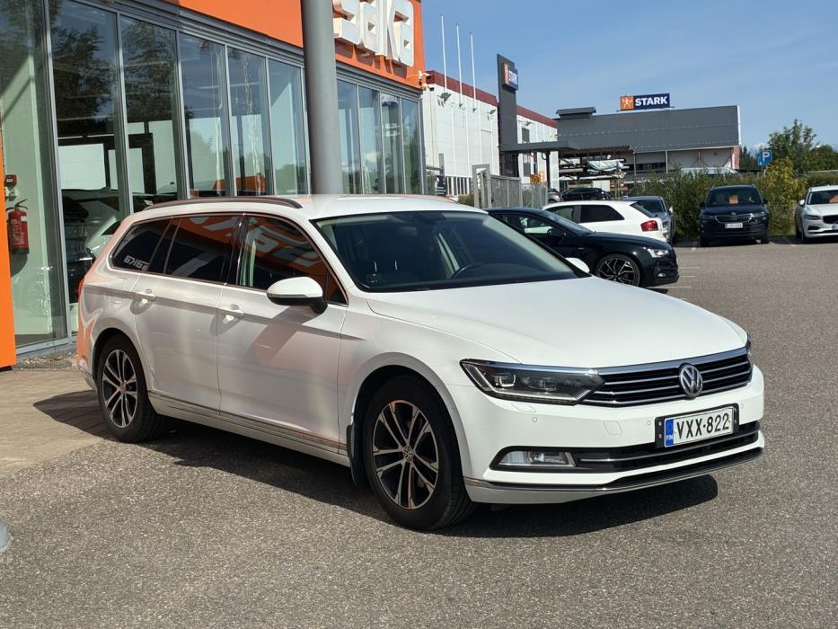 VOLKSWAGEN Passat 2016
