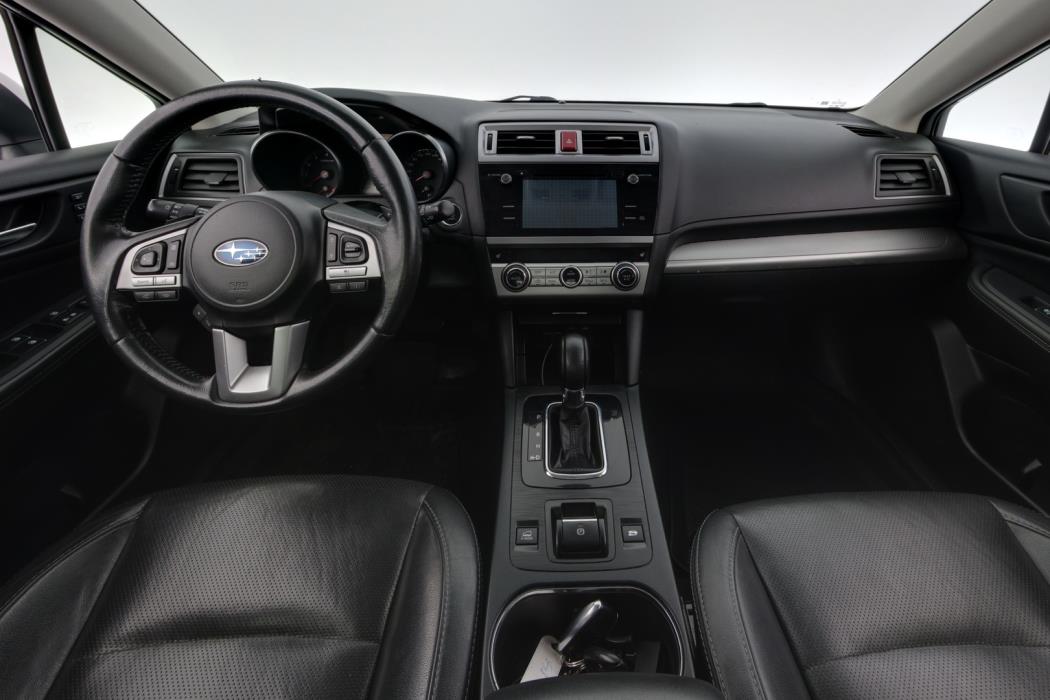 SUBARU Outback 2015