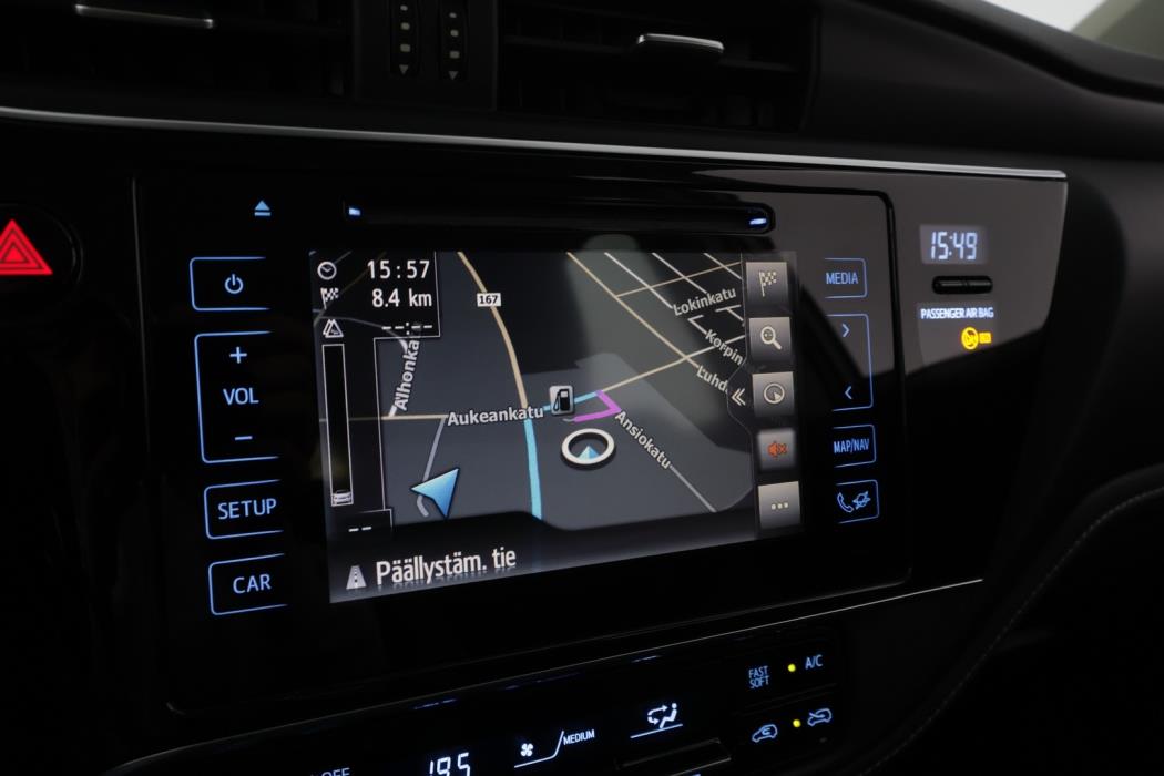 TOYOTA Auris 2017