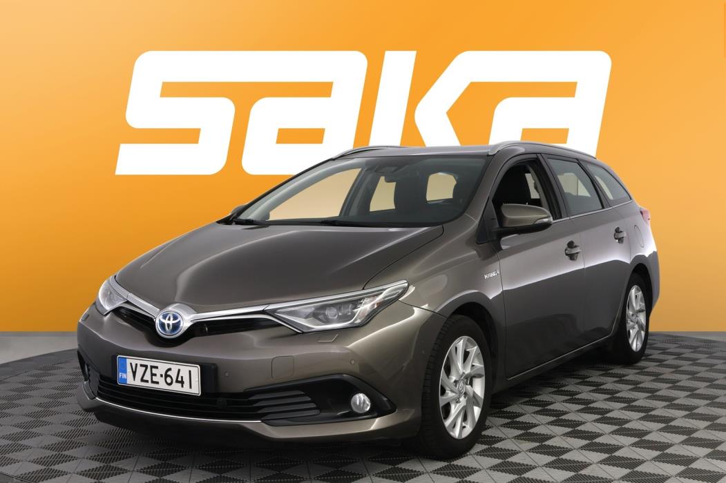 TOYOTA Auris 2017