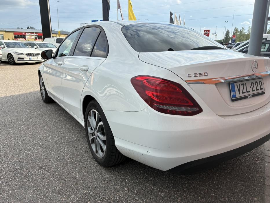 MERCEDES-BENZ C 2015