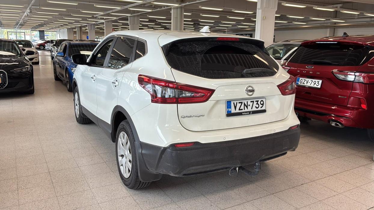 NISSAN Qashqai 2018