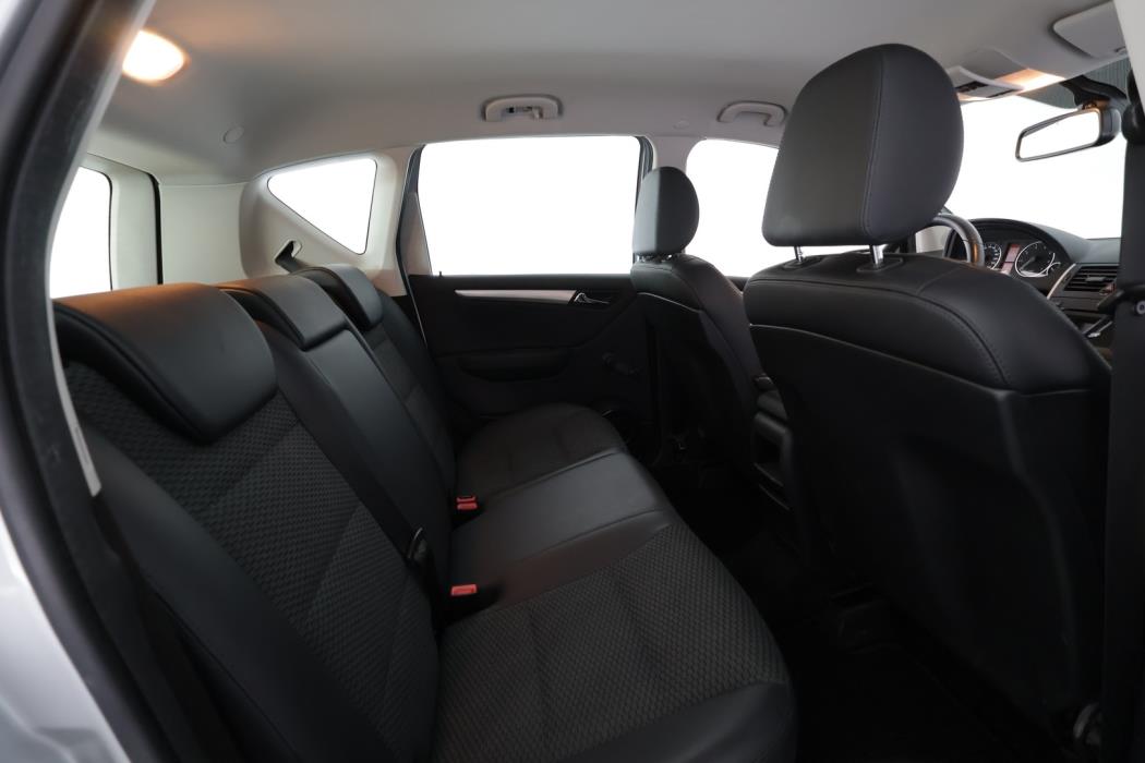 MERCEDES-BENZ A 2010