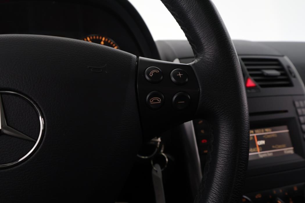 MERCEDES-BENZ A 2010