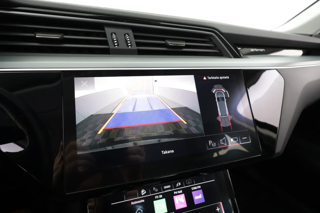 AUDI Q8 e-tron 2024