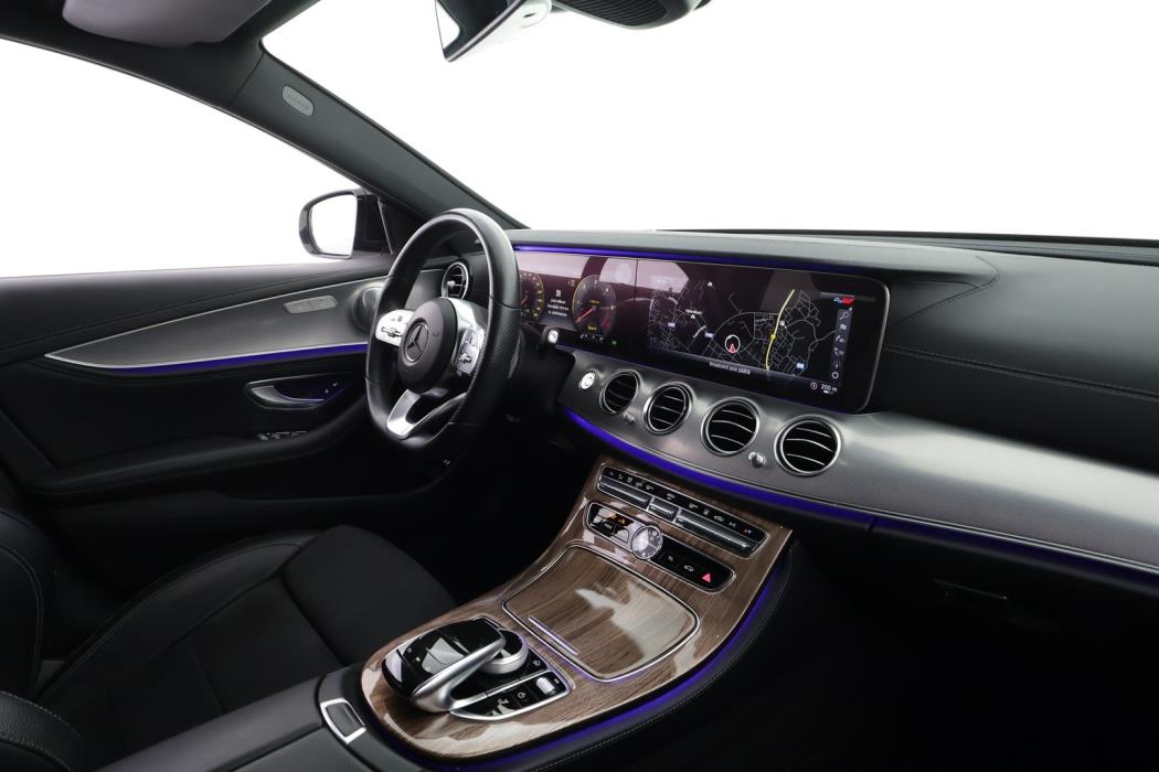 MERCEDES-BENZ E 2019