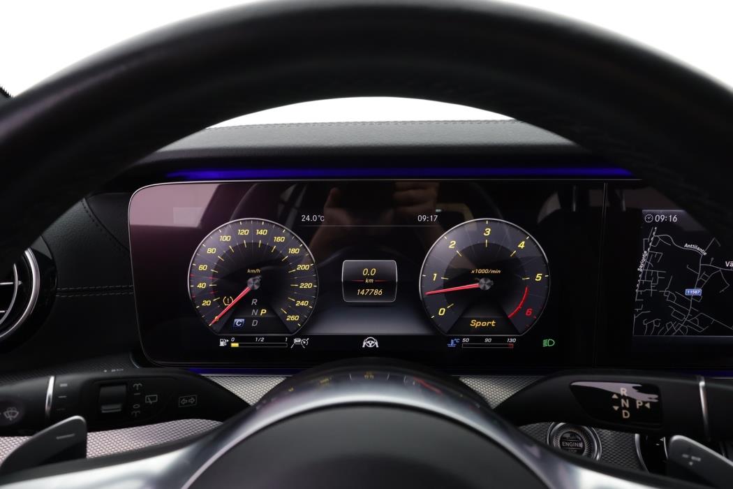 MERCEDES-BENZ E 2019