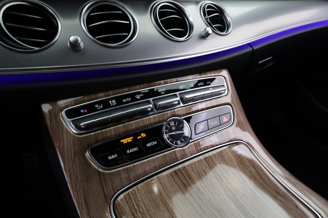 MERCEDES-BENZ E 2019