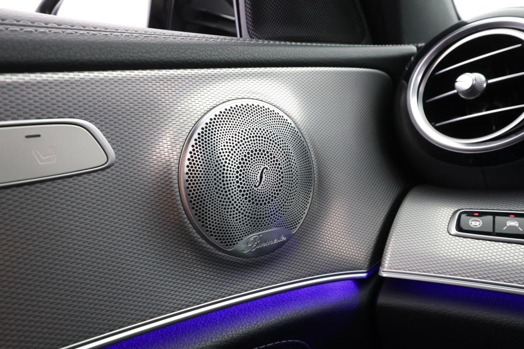 MERCEDES-BENZ E 2019