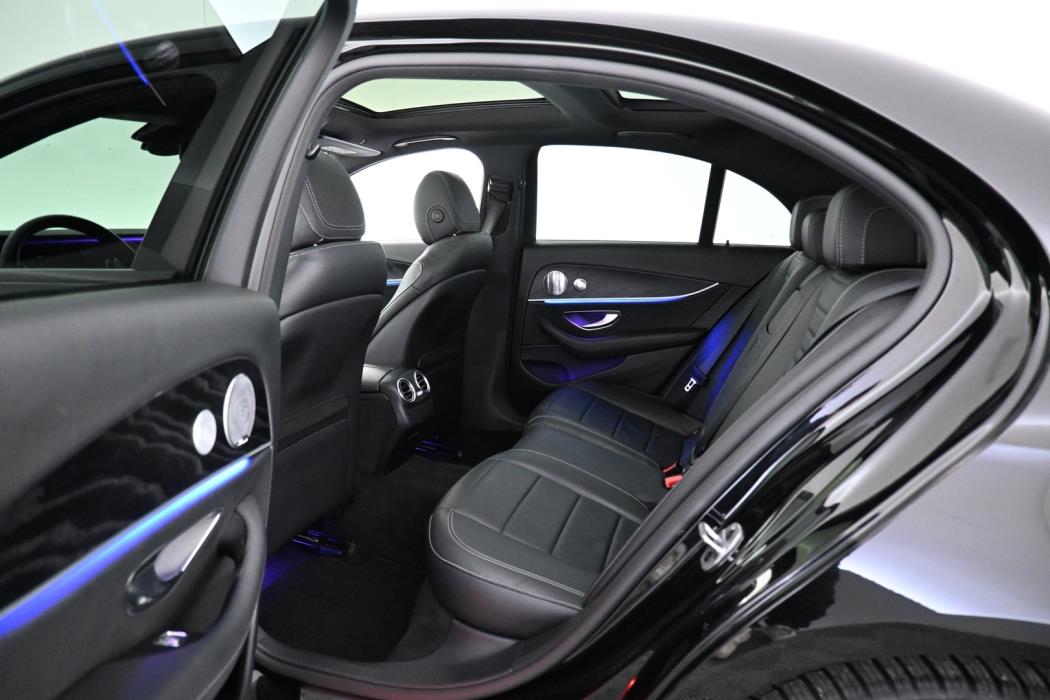 MERCEDES-BENZ E 2019