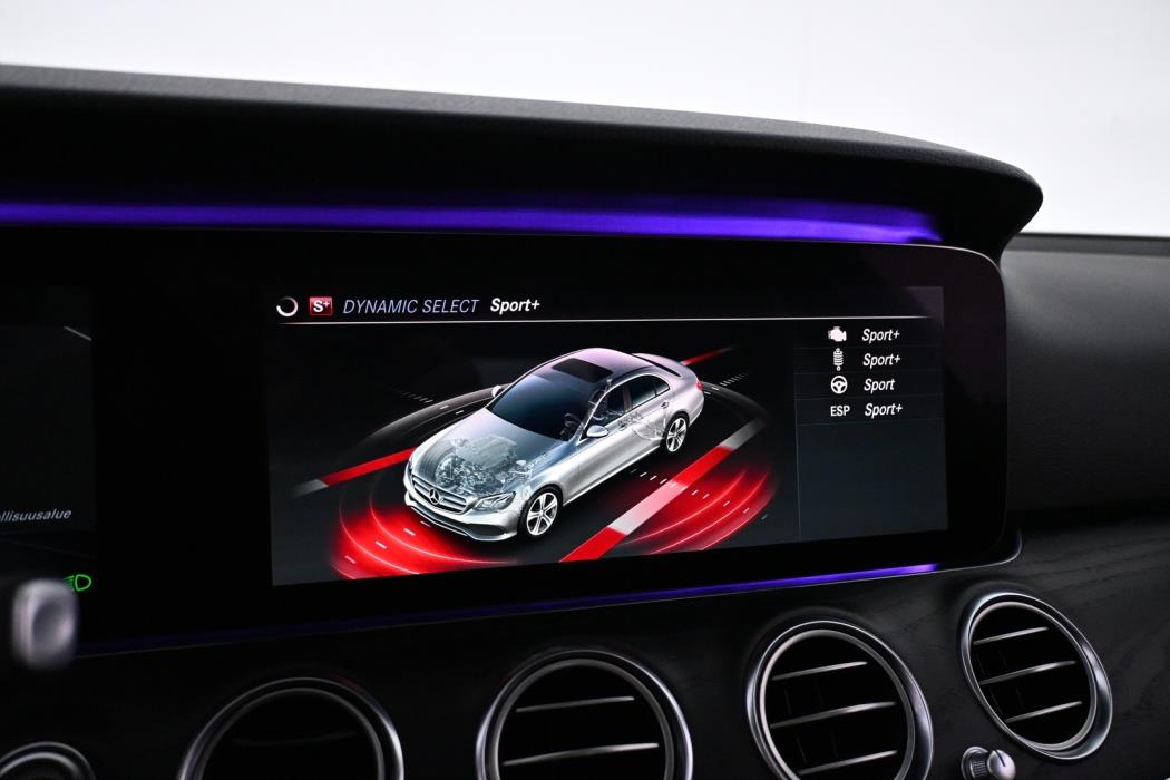 MERCEDES-BENZ E 2019