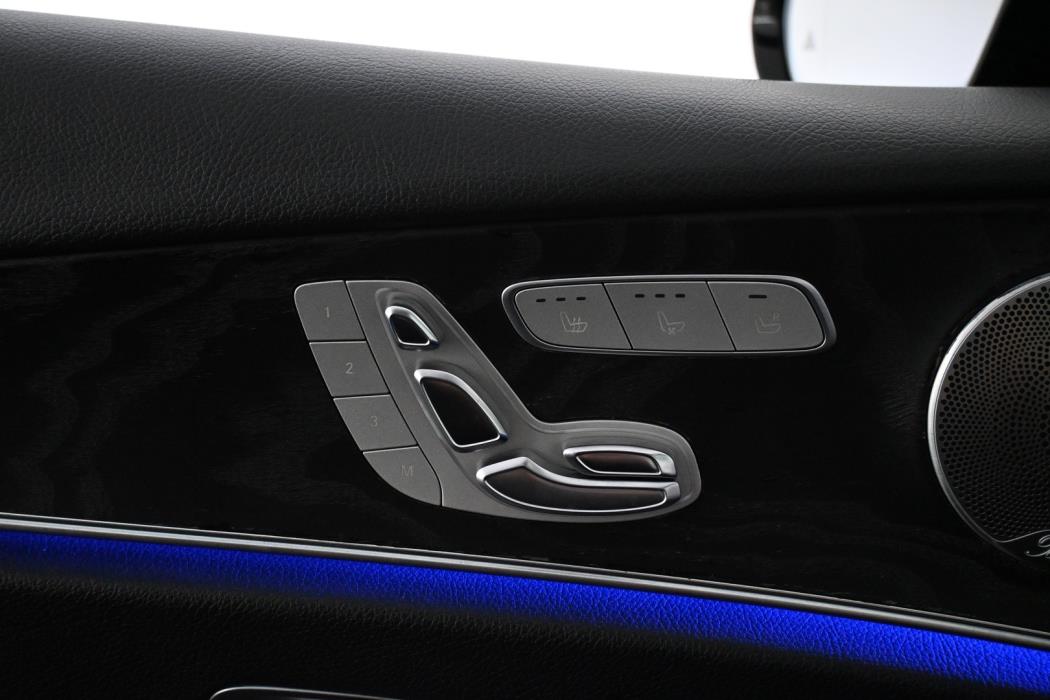 MERCEDES-BENZ E 2019