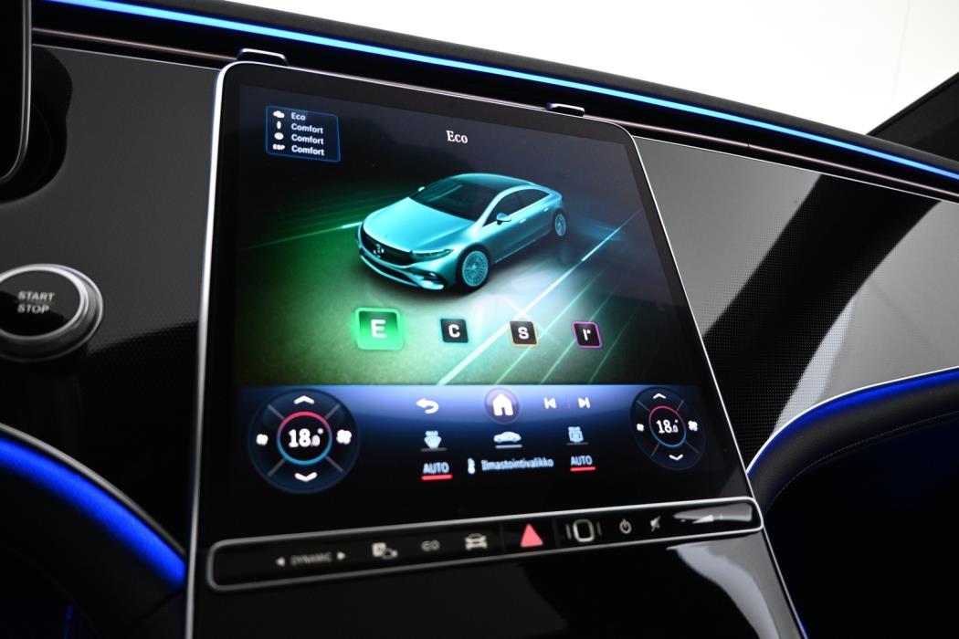 MERCEDES-BENZ EQS 2022