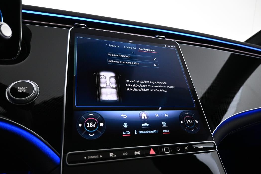 MERCEDES-BENZ EQS 2022