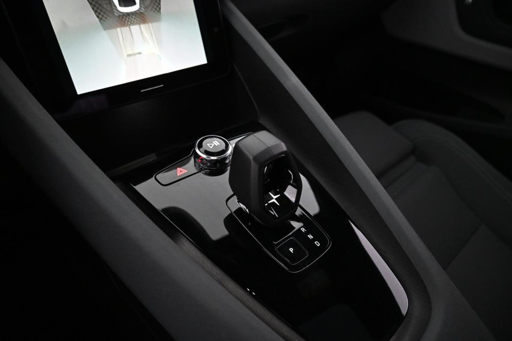 POLESTAR 2 2022