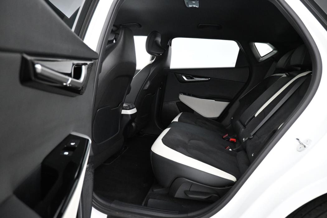 KIA EV6 2024