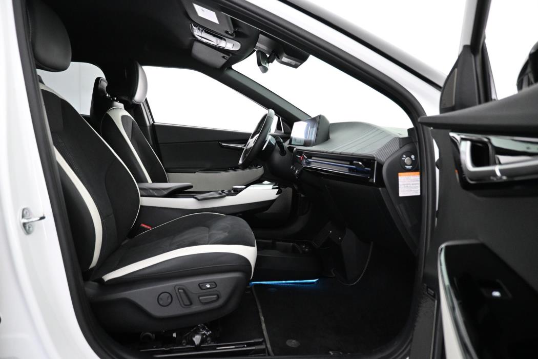 KIA EV6 2024
