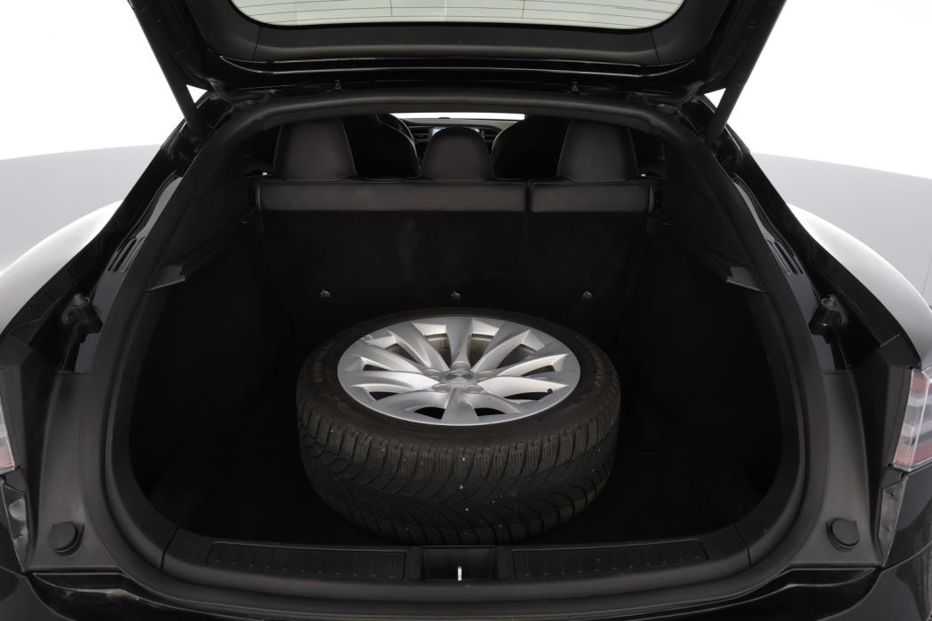 TESLA Model S 2017