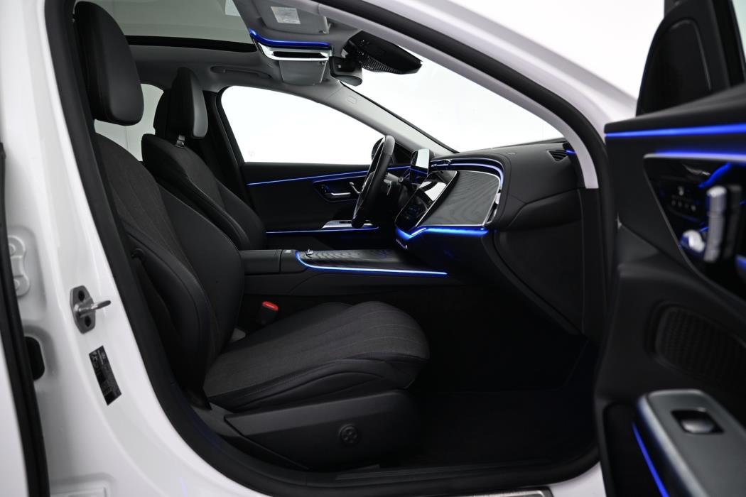 MERCEDES-BENZ E 2024