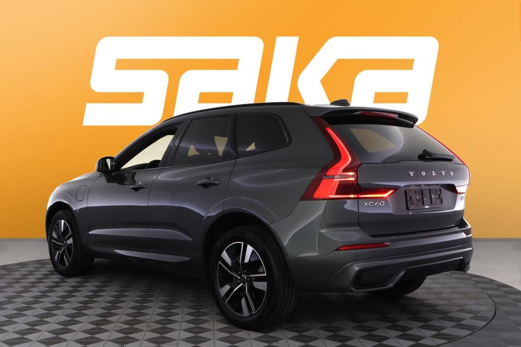 VOLVO XC60 2026