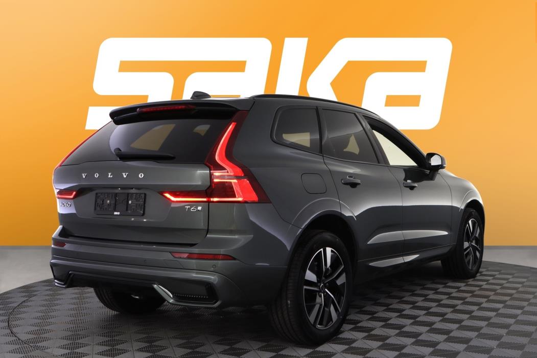 VOLVO XC60 2026