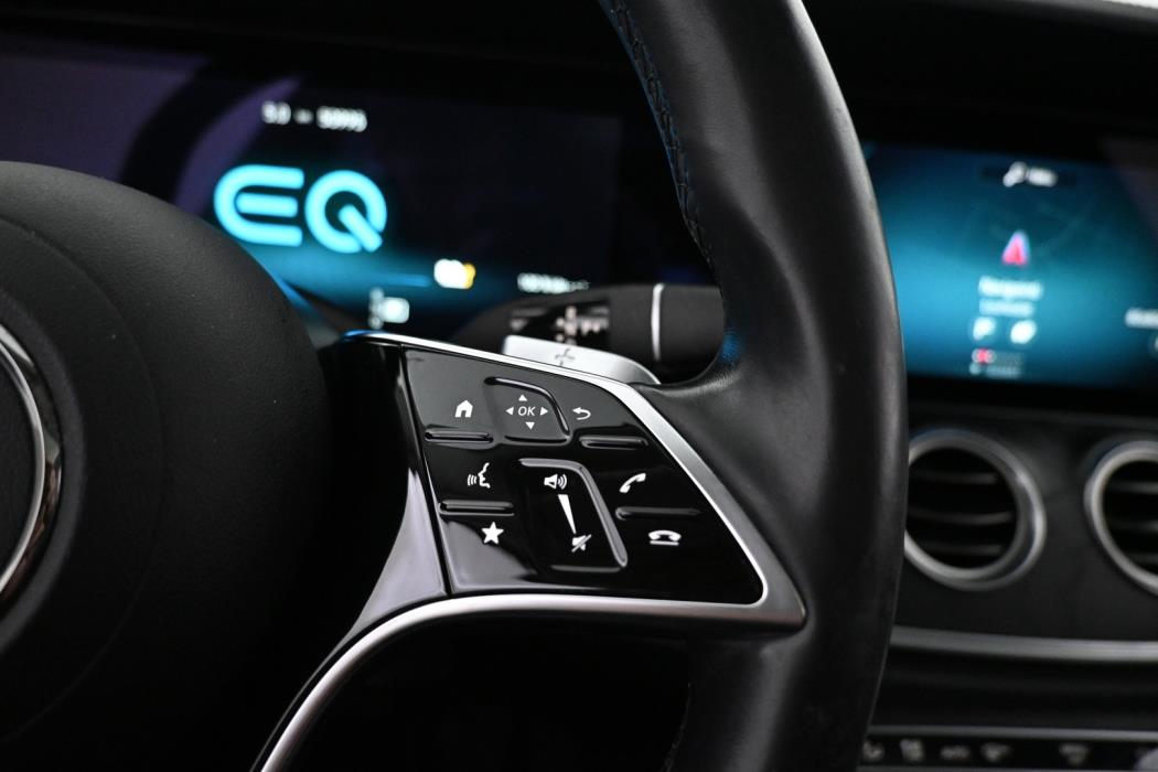 MERCEDES-BENZ E 2021