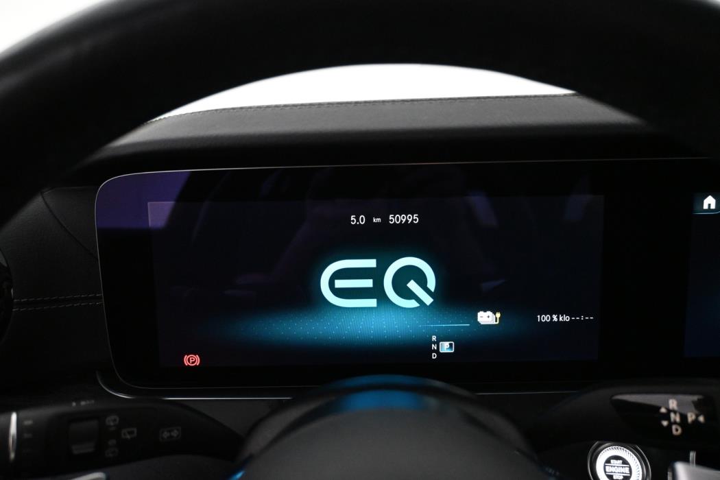 MERCEDES-BENZ E 2021