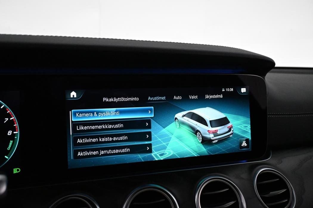 MERCEDES-BENZ E 2021